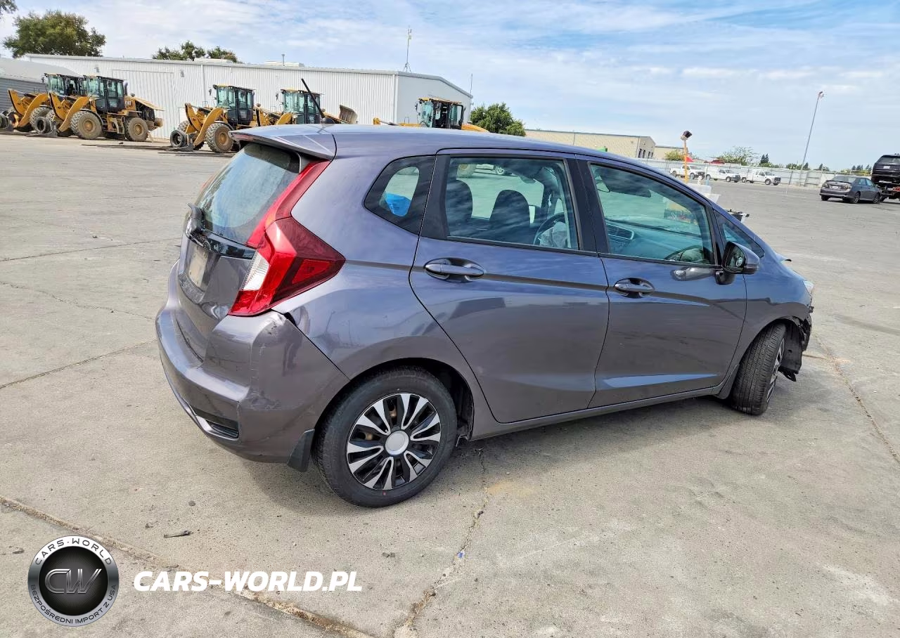 2019 Honda Fit Lx VIN:3HGGK5H44KM730119 - 3