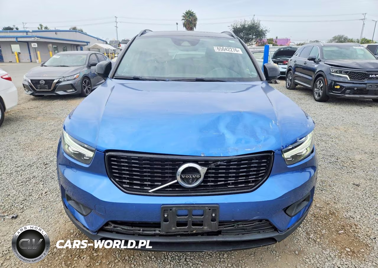 2020 Volvo Xc40 T4 R-Design VIN:YV4AC2HM7L2314202 - 5