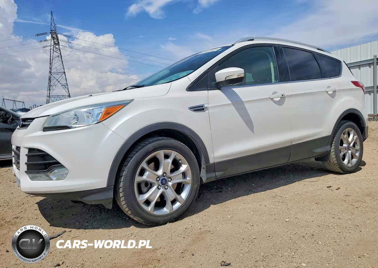 2016 Ford Escape Titanium – zdjęcie 1 z 12