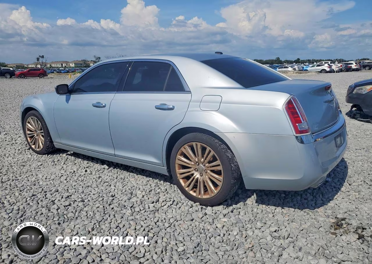 2013 Chrysler 300C VIN:2C3CCAEG9DH613238 - 2
