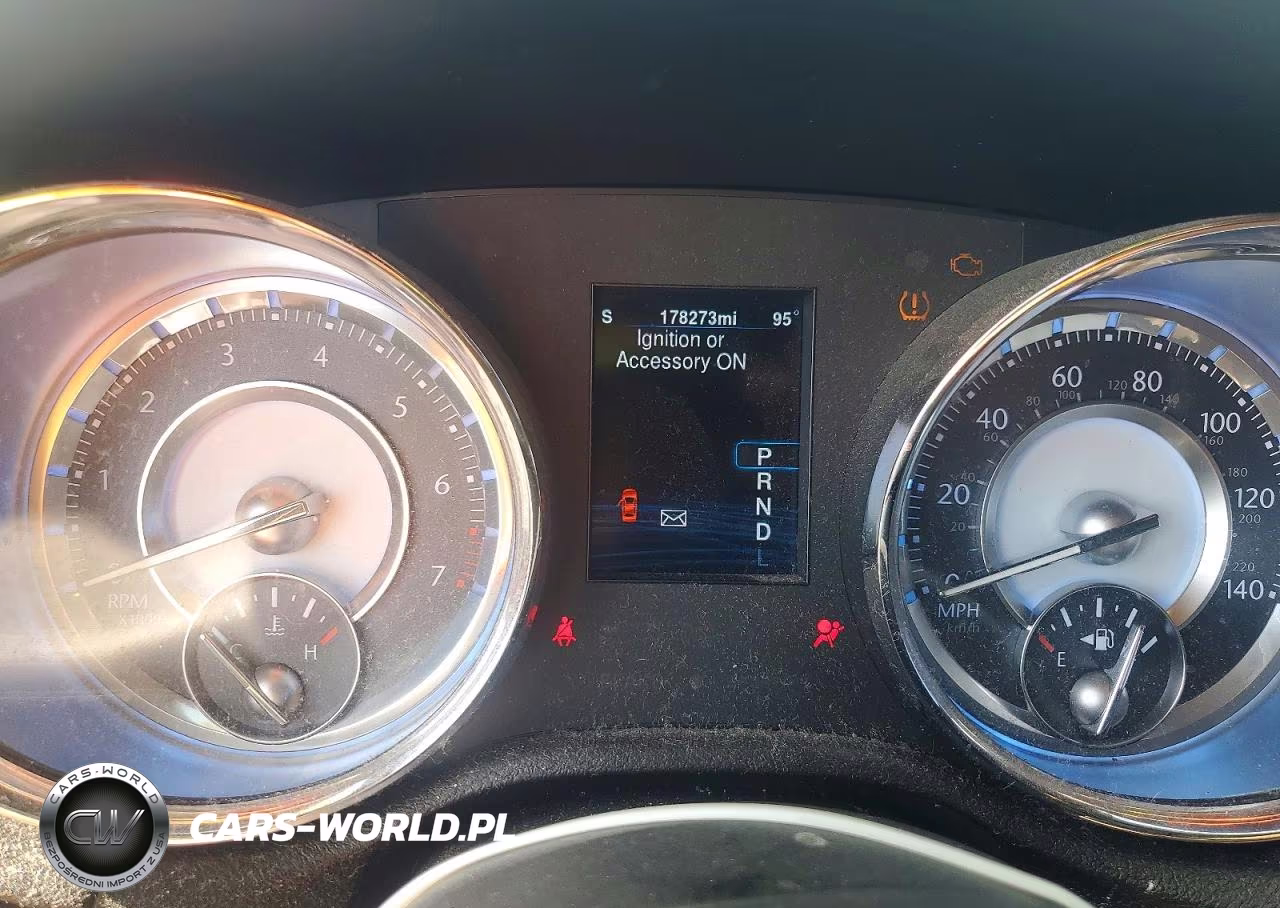 2013 Chrysler 300C VIN:2C3CCAEG9DH613238 - 9