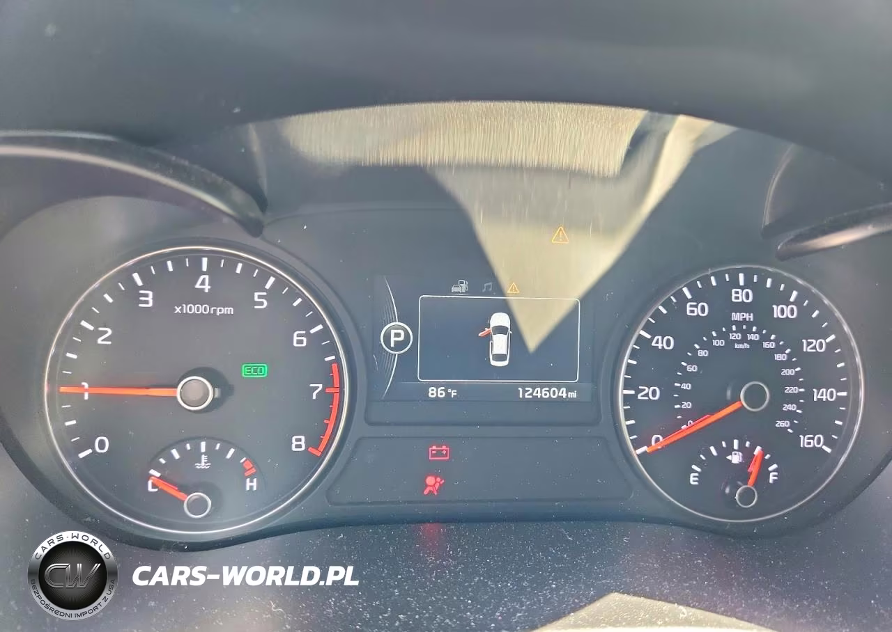 2018 Kia Optima Sx VIN:5XXGW4L23JG208035 - 9