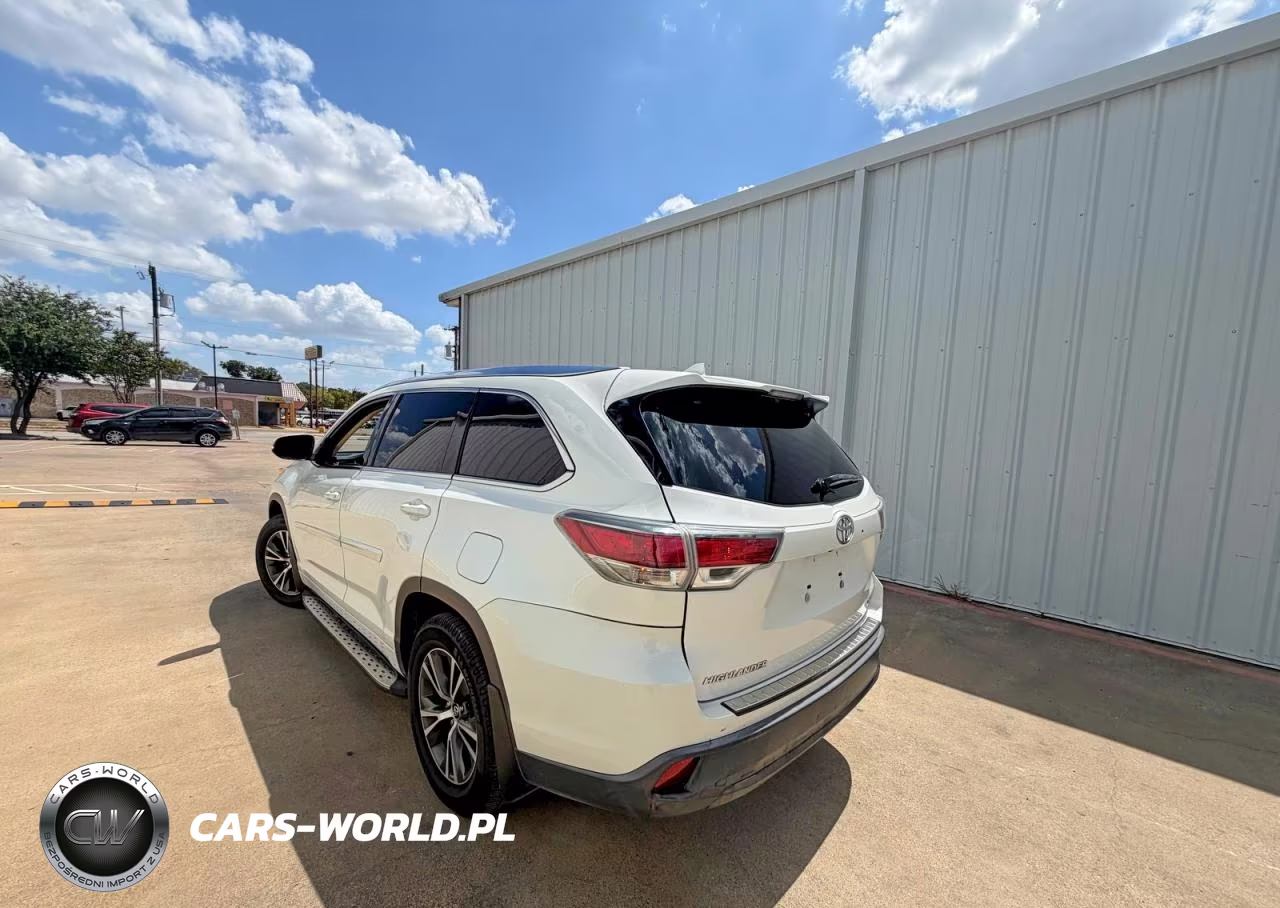 2016 Toyota Highlander Xle VIN:5TDKKRFH9GS155738 - 3