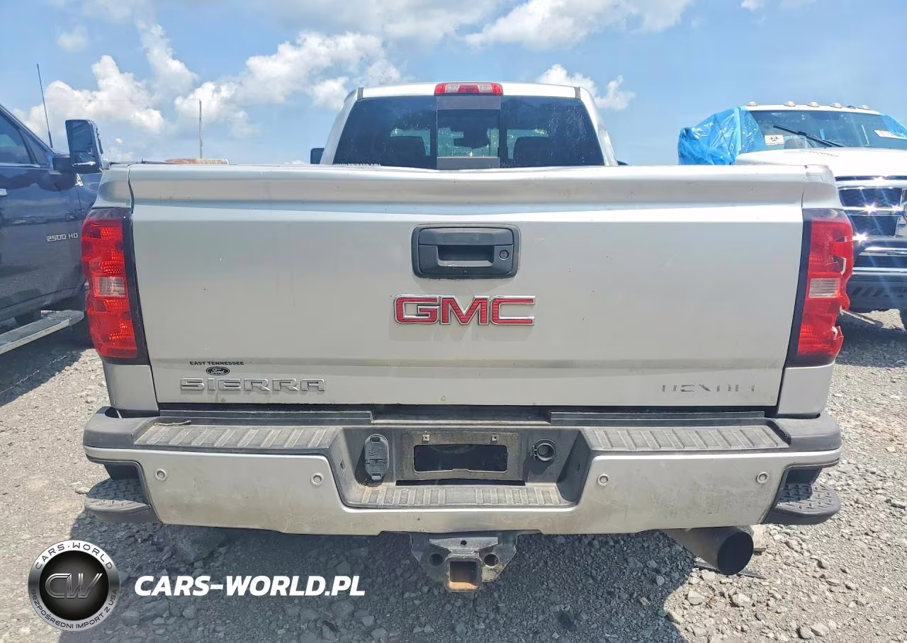 2018 GMC Sierra K3500 Denali VIN:1GT42YEY7JF150842 - 6