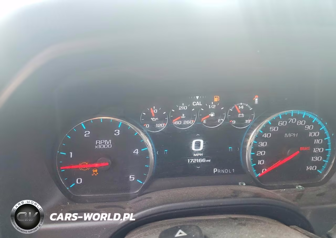 2018 GMC Sierra K3500 Denali VIN:1GT42YEY7JF150842 - 9
