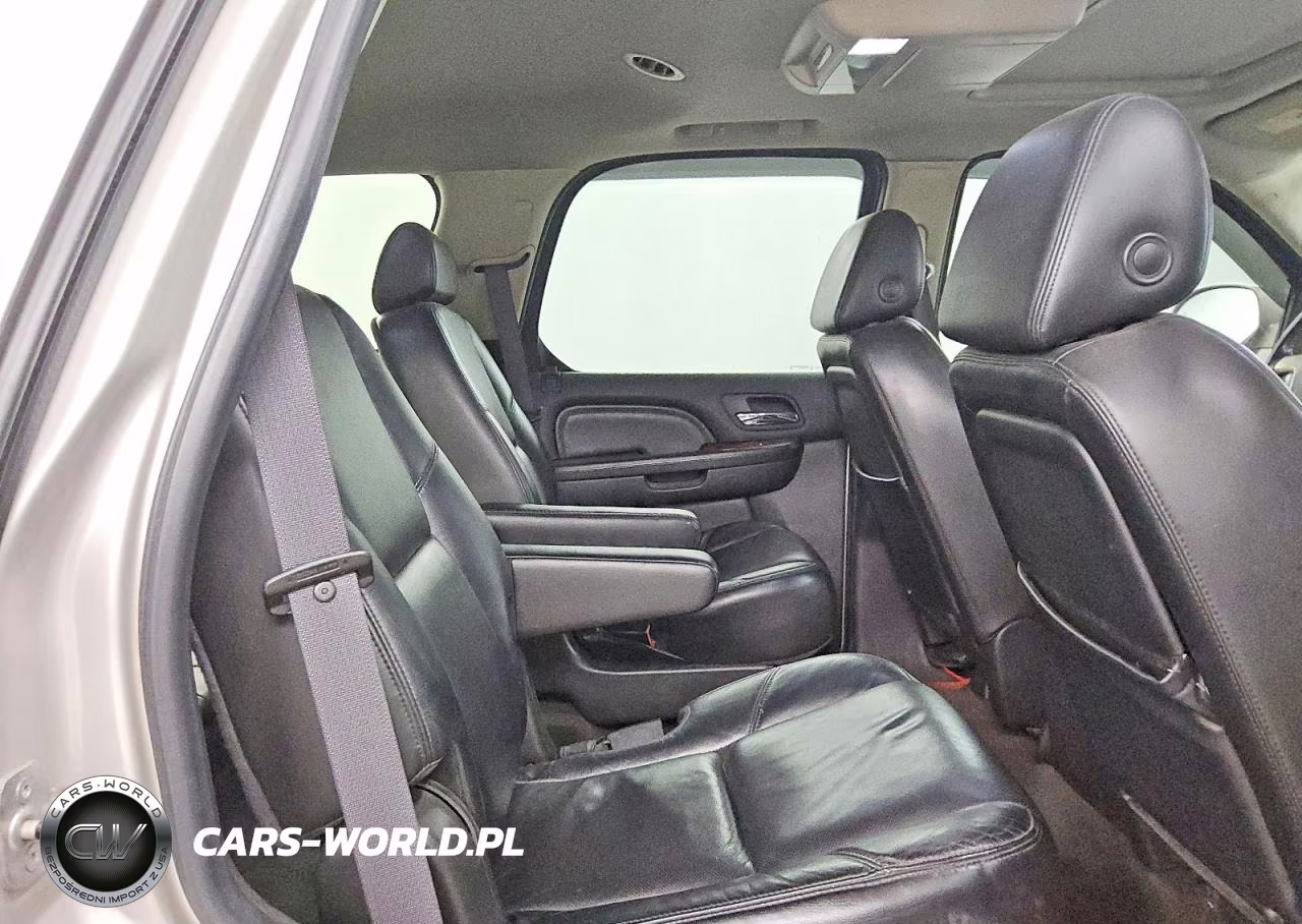 2008 Cadillac Escalade Luxury VIN:1GYFK63898R141210 - 10
