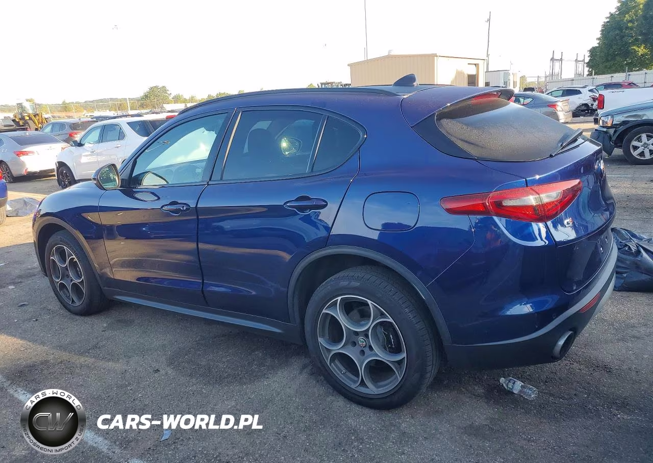2018 Alfa Romeo Stelvio Sport VIN:ZASFAKPN0J7B69357 - 2
