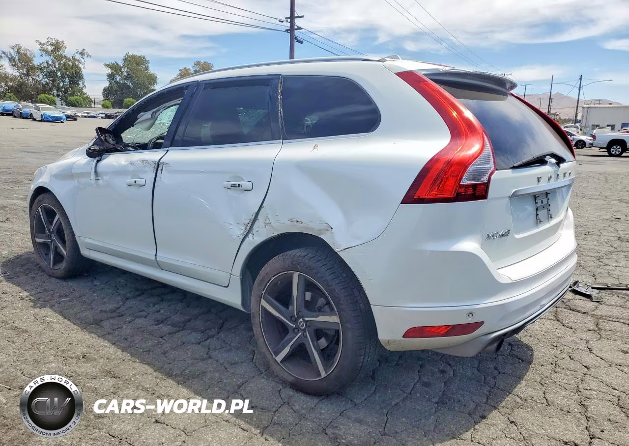 2016 Volvo Xc60 T6 R-Design Platinum VIN:YV4902RS0G2822669 - 2