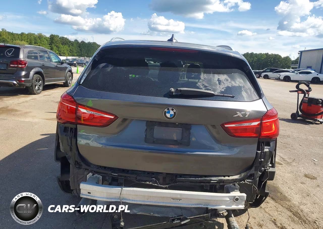 2017 BMW X1 xDrive28I VIN:WBXHT3Z39H4A57901 - 6