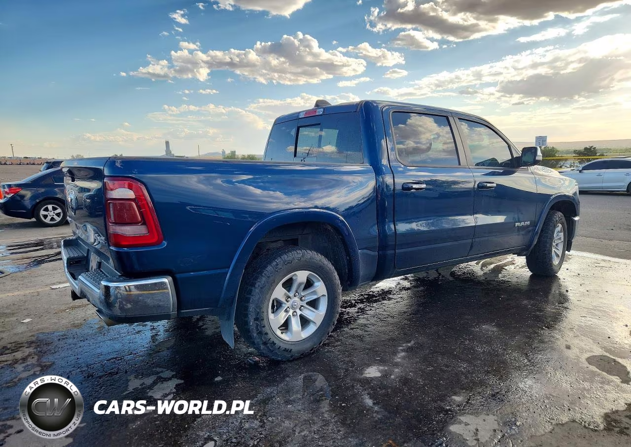 2022 Ram 1500 Laramie VIN:1C6SRFJT3NN234242 - 3