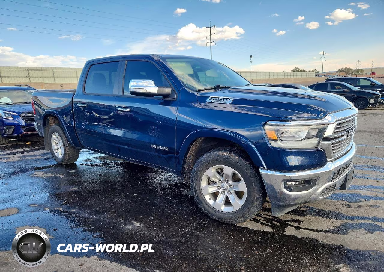 2022 Ram 1500 Laramie VIN:1C6SRFJT3NN234242 - 4