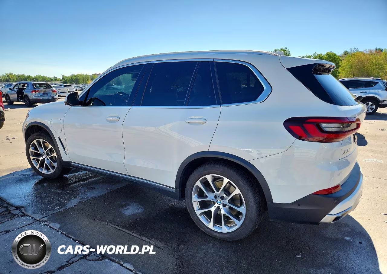 2021 BMW X5 xDrive45E VIN:5UXTA6C00M9D32676 - 2