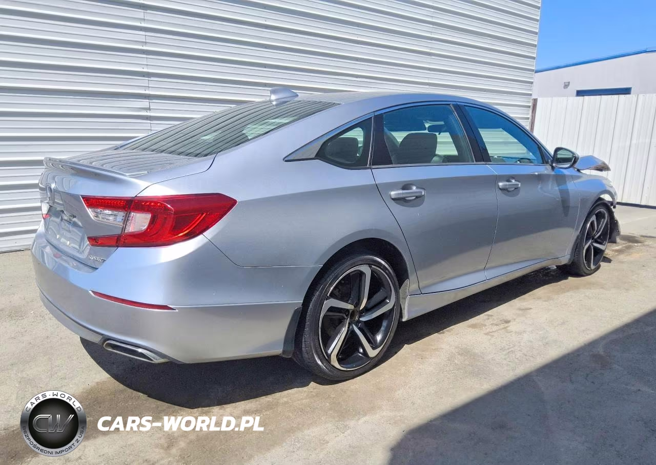 2019 Honda Accord Sport VIN:1HGCV1F33KA118810 - 3