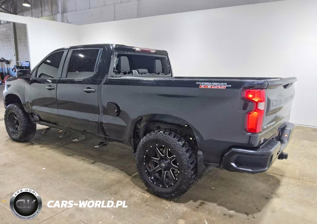 2019 Chevrolet Silverado K1500 Trail Boss Custom VIN:1GCPYCEH2KZ331068 - 2