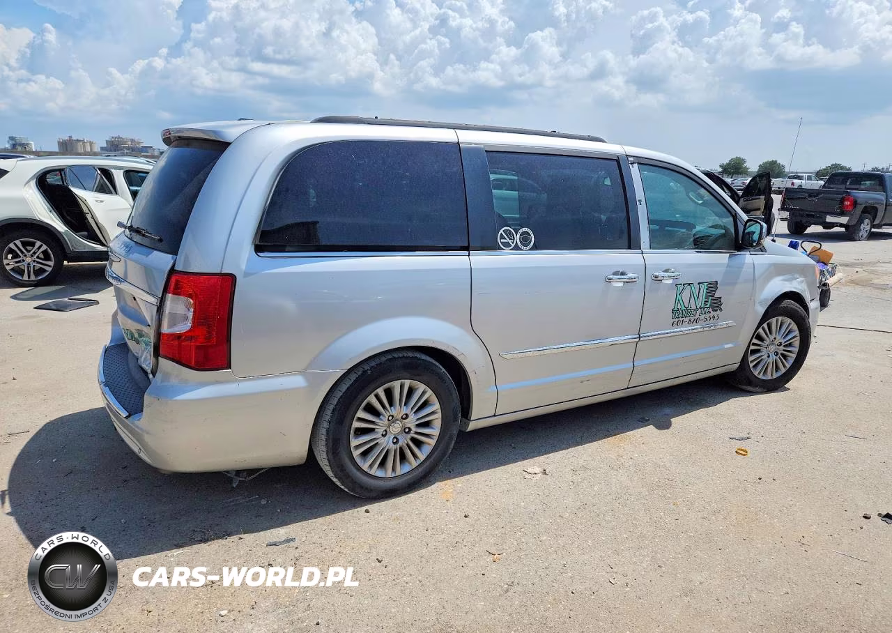 2012 Chrysler Town & Country Touring L VIN:2C4RC1CG3CR170828 - 3
