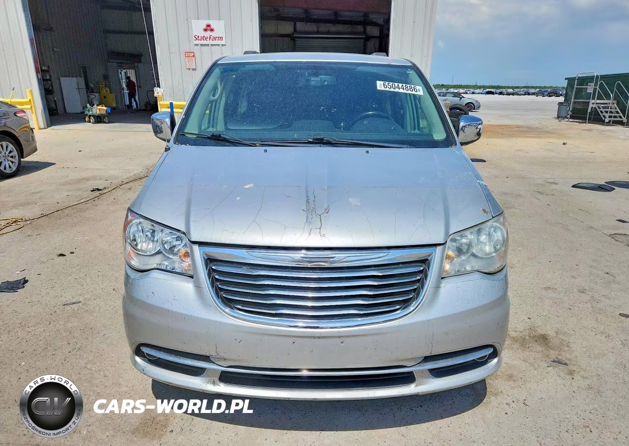 2012 Chrysler Town & Country Touring L VIN:2C4RC1CG3CR170828 - 5