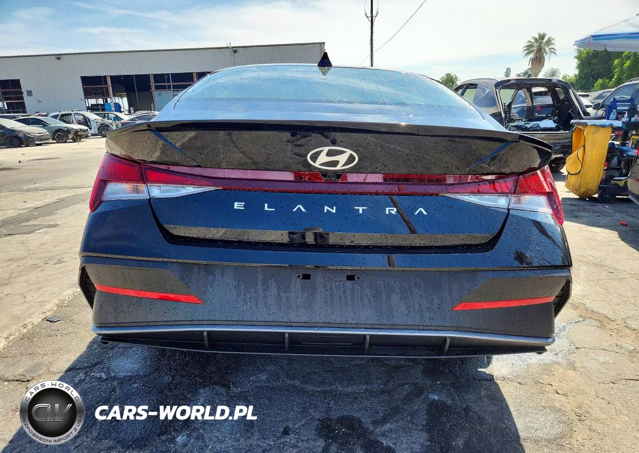 2026 Hyundai Elantra Sel Sport VIN:KMHLM4DG2TU225108 - 6