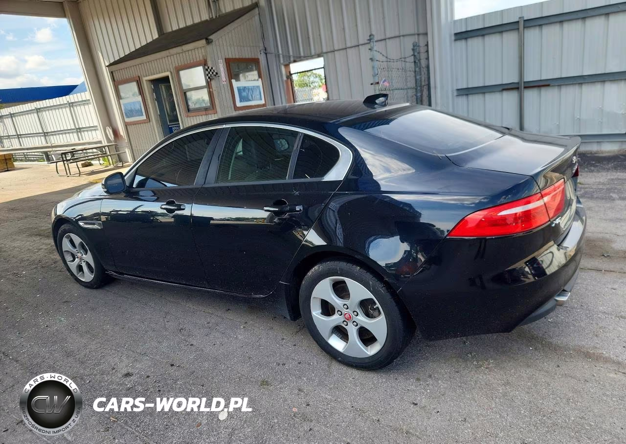 2018 Jaguar Xe VIN:SAJAR4FX9JCP27466 - 2