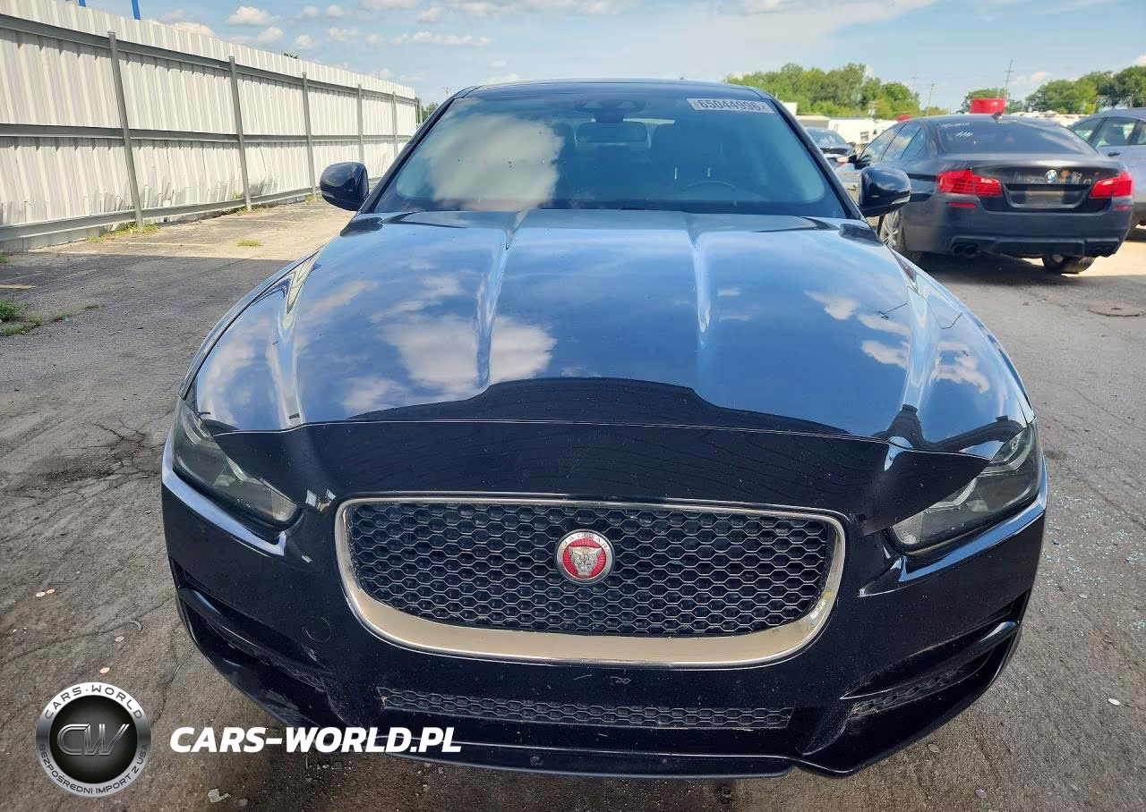 2018 Jaguar Xe VIN:SAJAR4FX9JCP27466 - 5