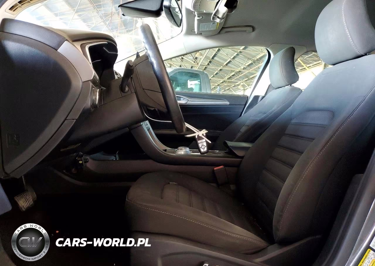 2019 Ford Fusion Se VIN:3FA6P0HD9KR135371 - 7