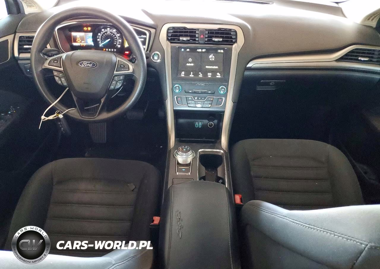 2019 Ford Fusion Se VIN:3FA6P0HD9KR135371 - 8