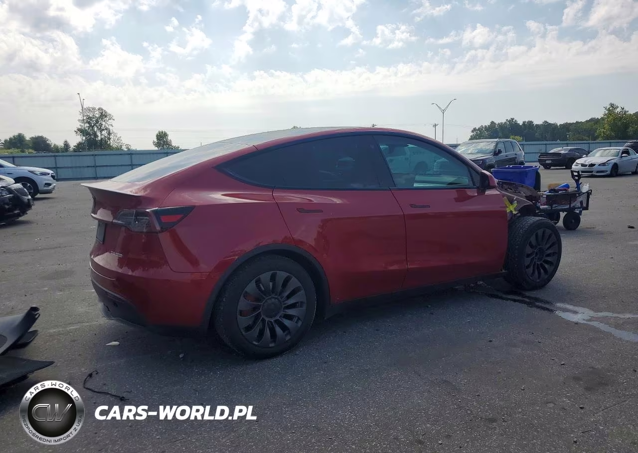 2022 Tesla Model Y VIN:7SAYGDEF6NF393842 - 3
