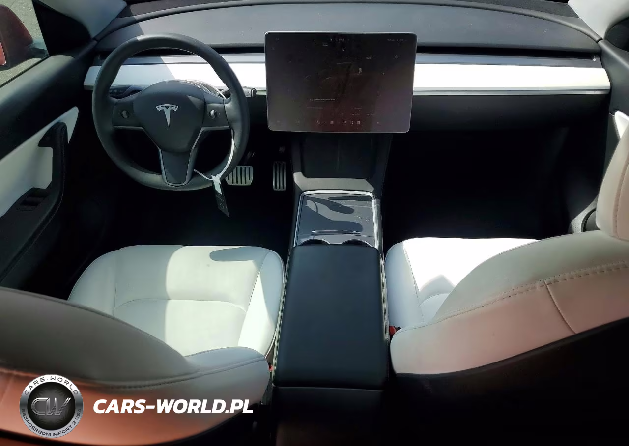 2022 Tesla Model Y VIN:7SAYGDEF6NF393842 - 8