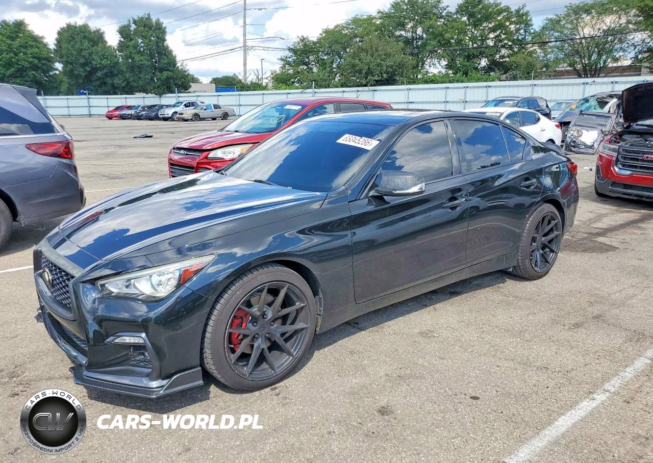 2018 INFINITI Q50 LUXE – zdjęcie 1 z 12
