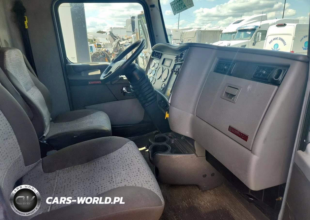 2020 Kenworth T300 Box Truck VIN:2NKHHM6X2LM401837 - 8