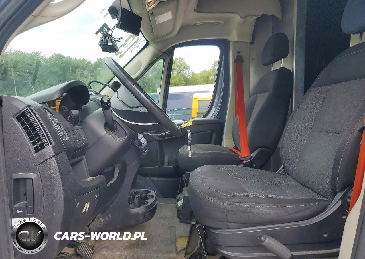 2020 Ram Promaster 3500 Delivery Van VIN:3C6URVJGXLE136235 - 7