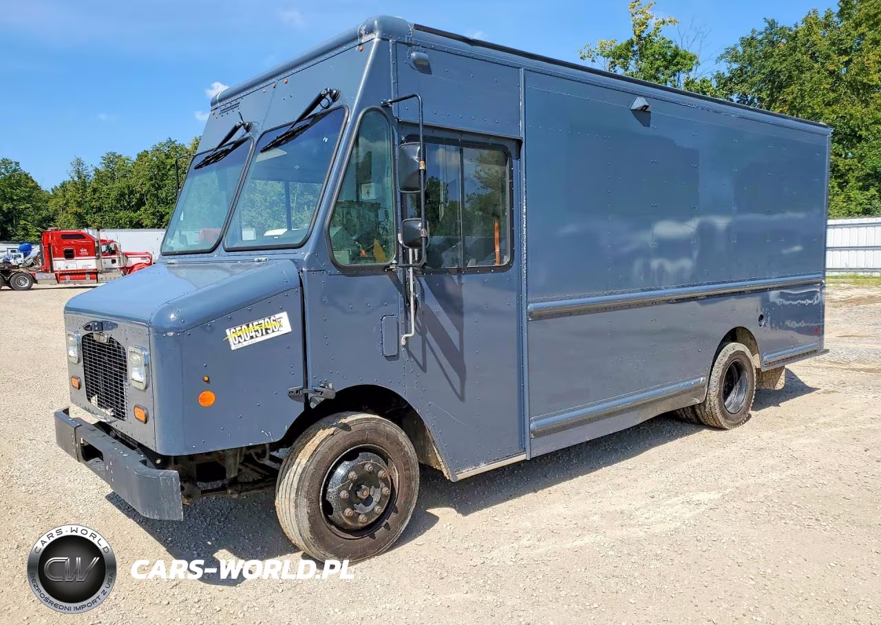 2021 Freightliner Mt45G Chassis Delivery Truck