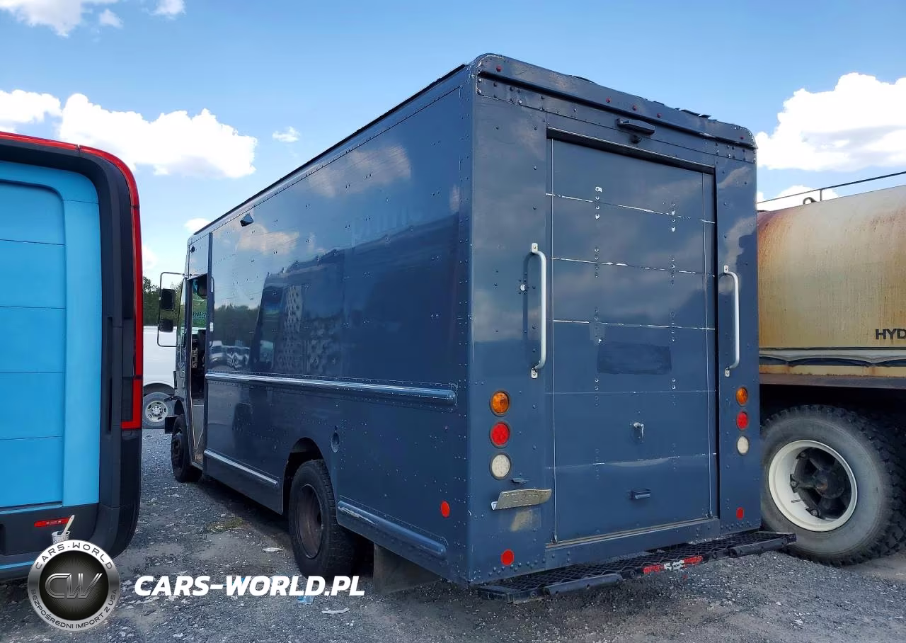 2020 Freightliner Chassis M Line Walk-In Van VIN:4UZAC2EA9LCMK0167 - 2