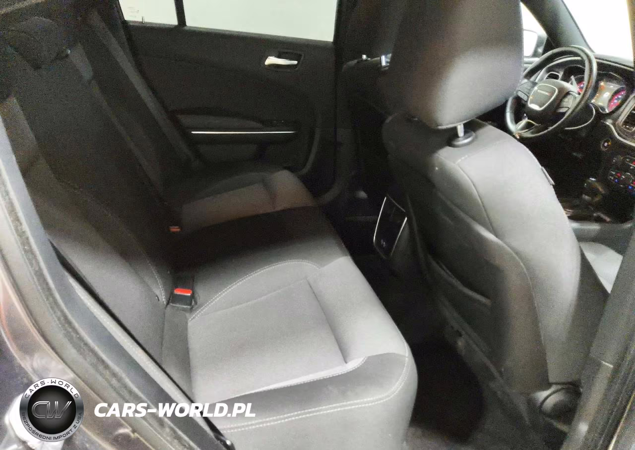 2017 Dodge Charger Se VIN:2C3CDXFGXHH596132 - 10