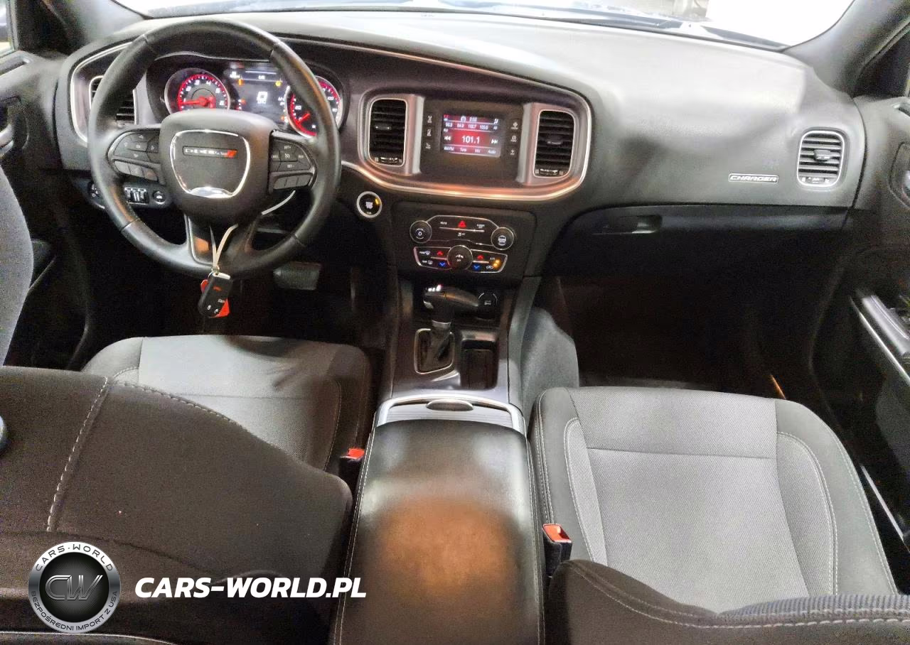2017 Dodge Charger Se VIN:2C3CDXFGXHH596132 - 8