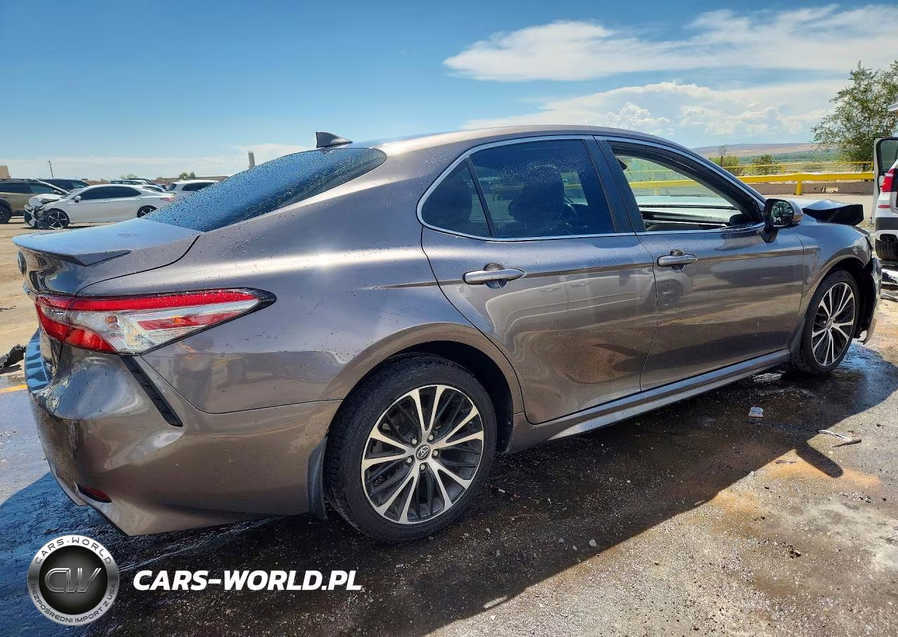 2019 Toyota Camry Se VIN:4T1B11HK1KU710694 - 3