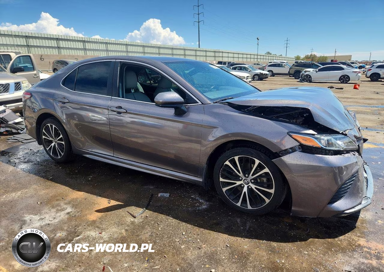 2019 Toyota Camry Se VIN:4T1B11HK1KU710694 - 4