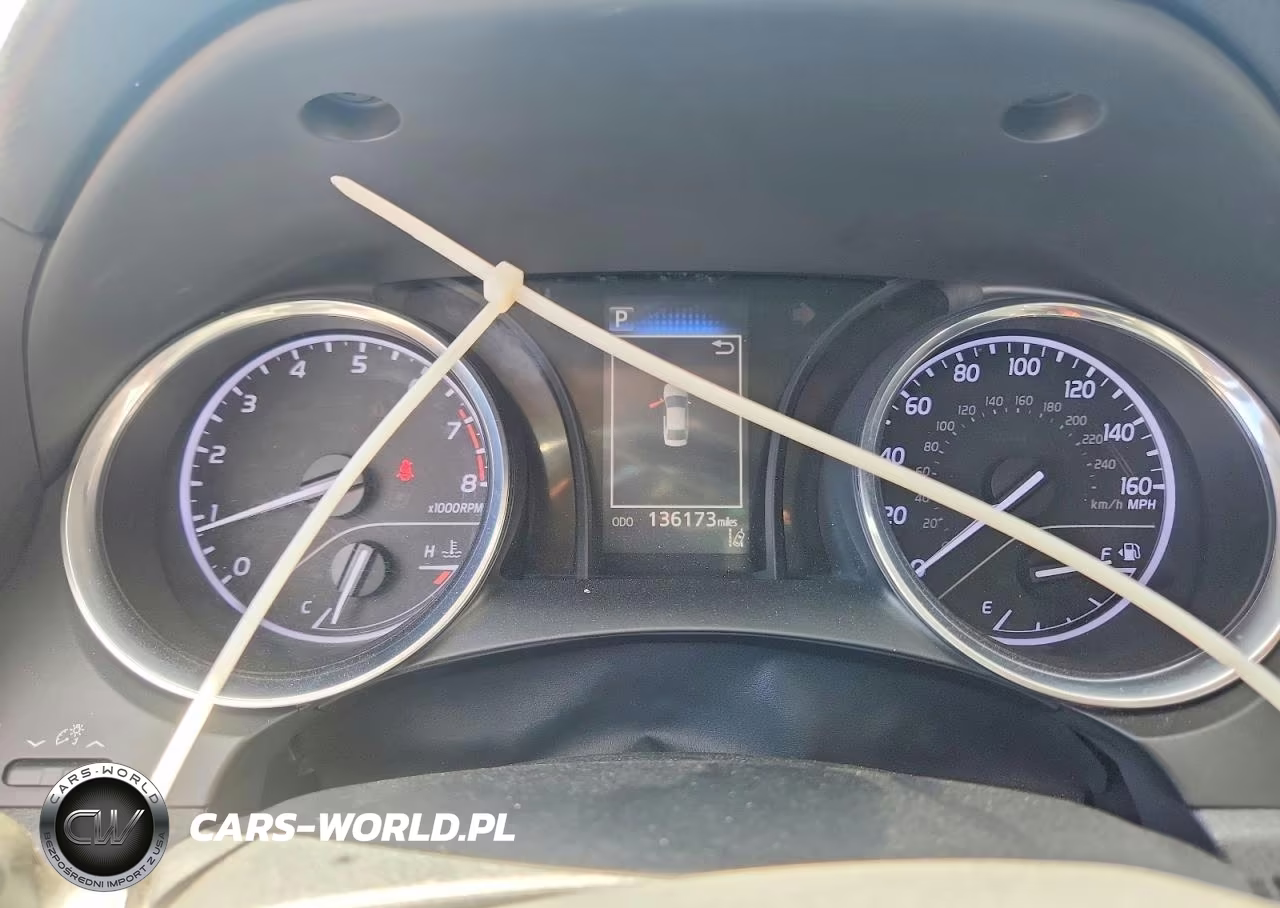 2019 Toyota Camry Se VIN:4T1B11HK1KU710694 - 9