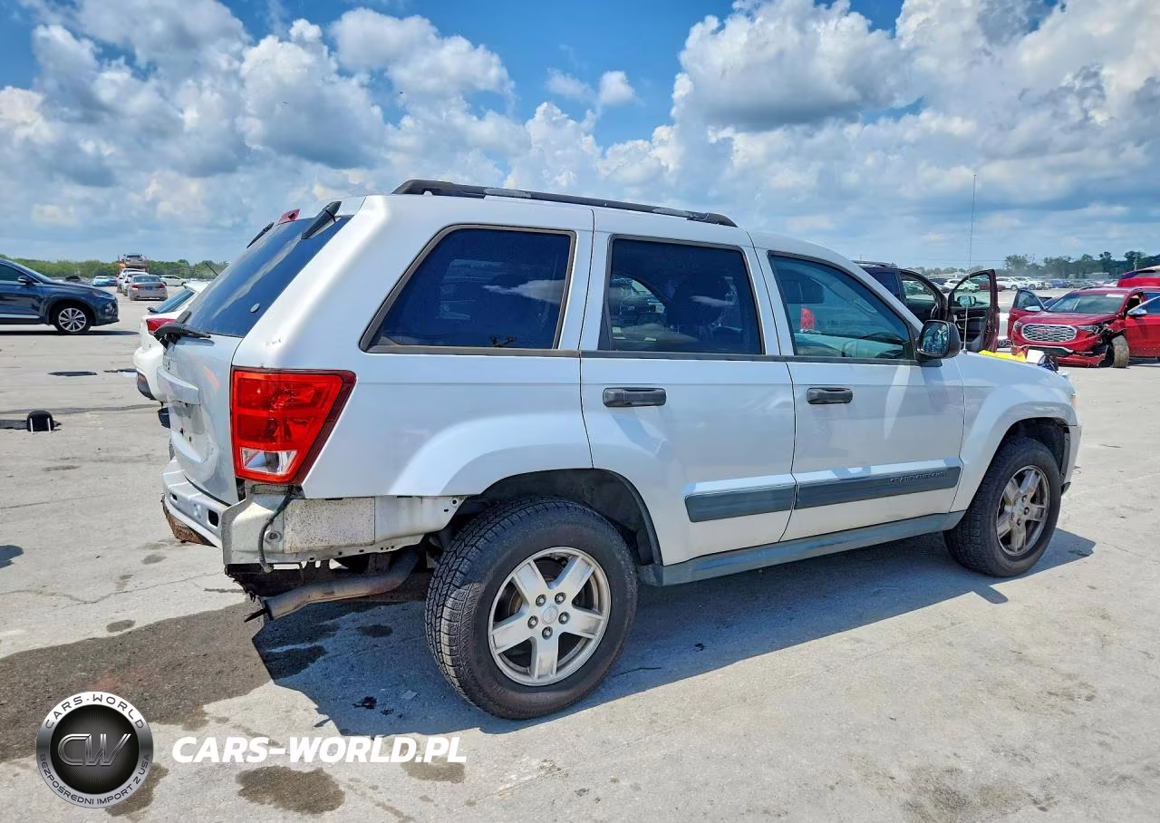 2006 Jeep Grand Cherokee Laredo VIN:1J4GR48K06C292624 - 3