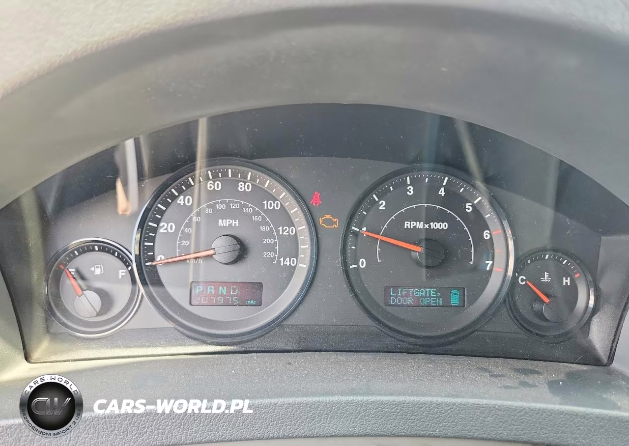 2006 Jeep Grand Cherokee Laredo VIN:1J4GR48K06C292624 - 9