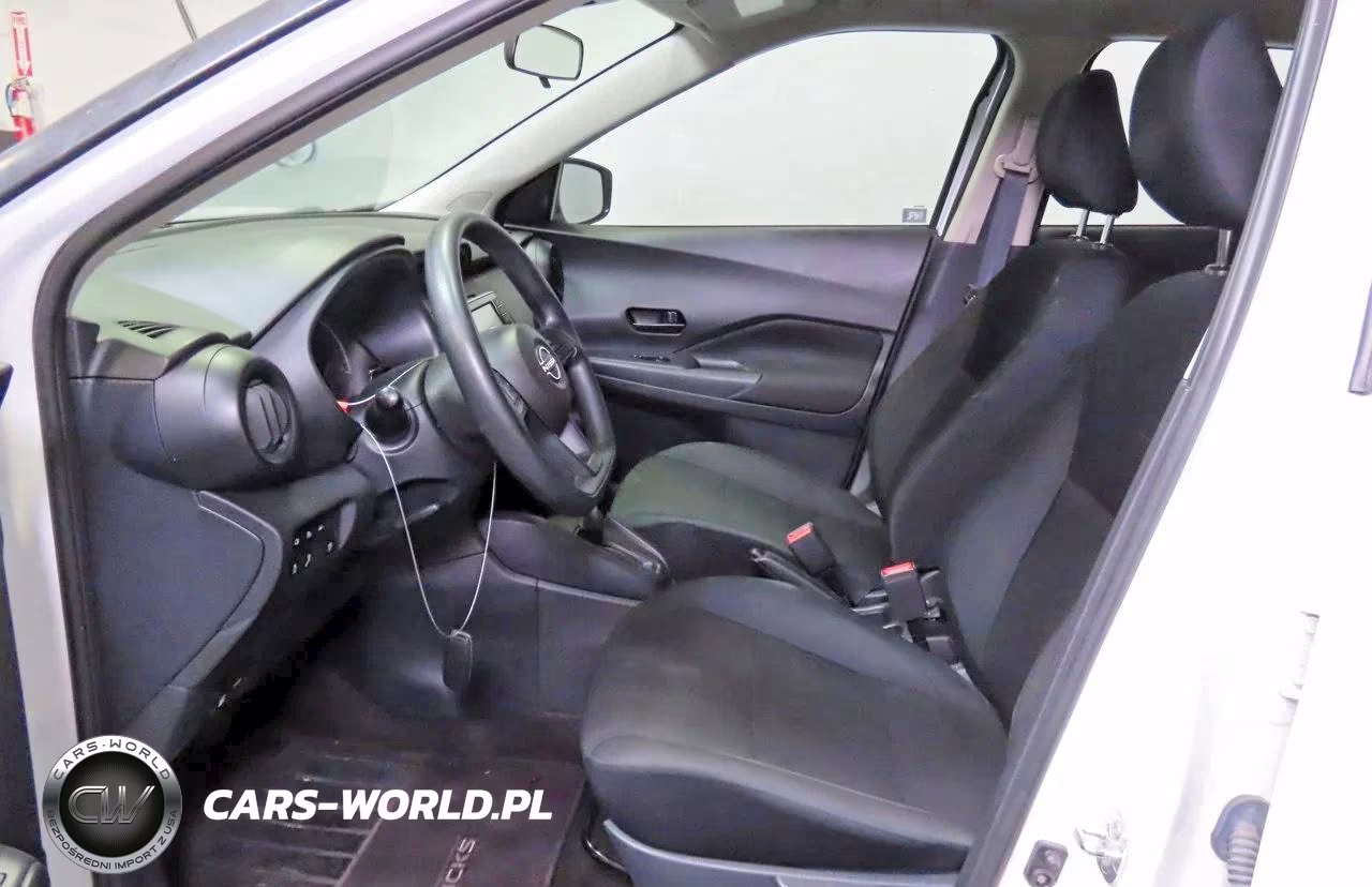2024 Nissan Kicks S VIN:3N1CP5BVXRL533748 - 9