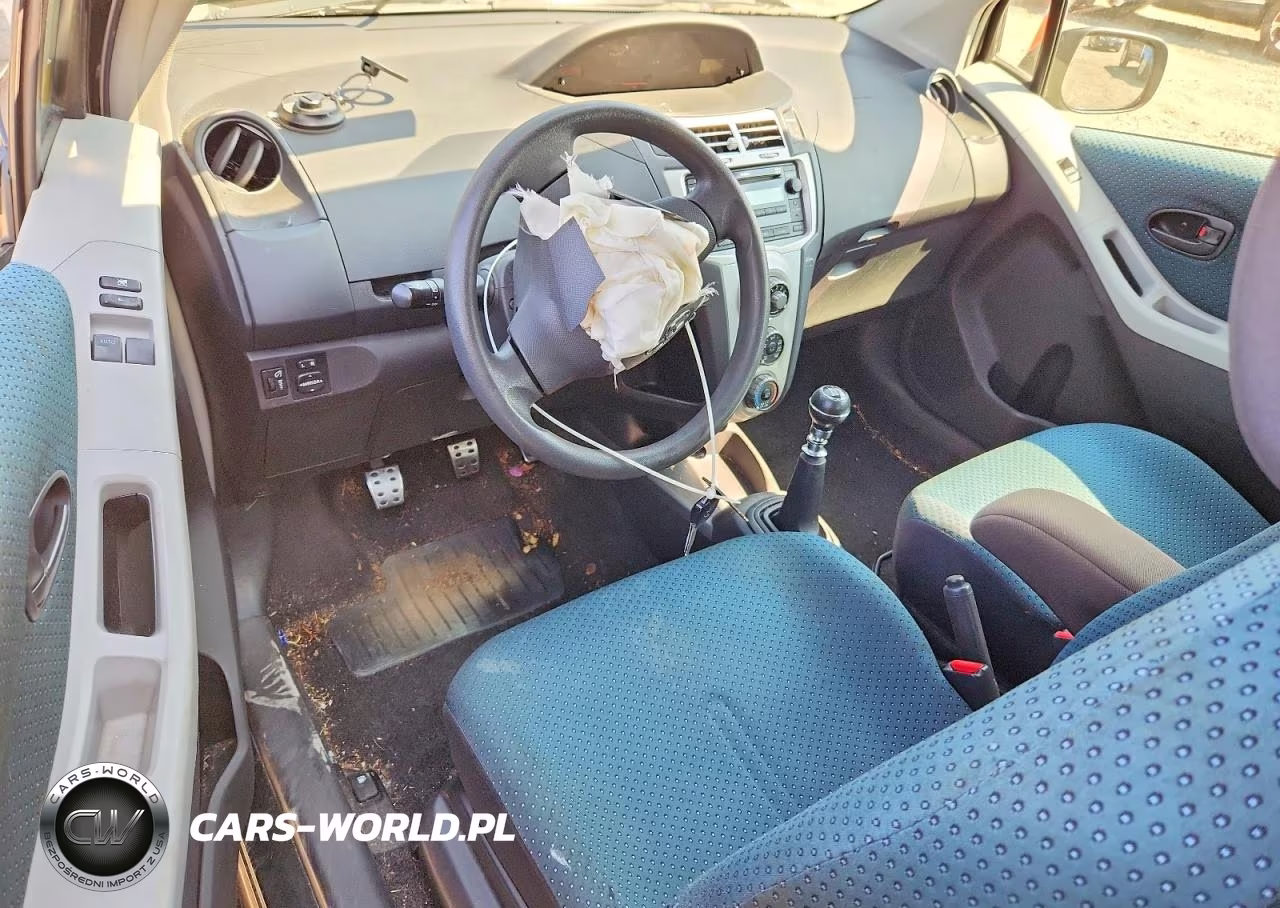 2007 Toyota Yaris Base VIN:JTDJT903175028896 - 8