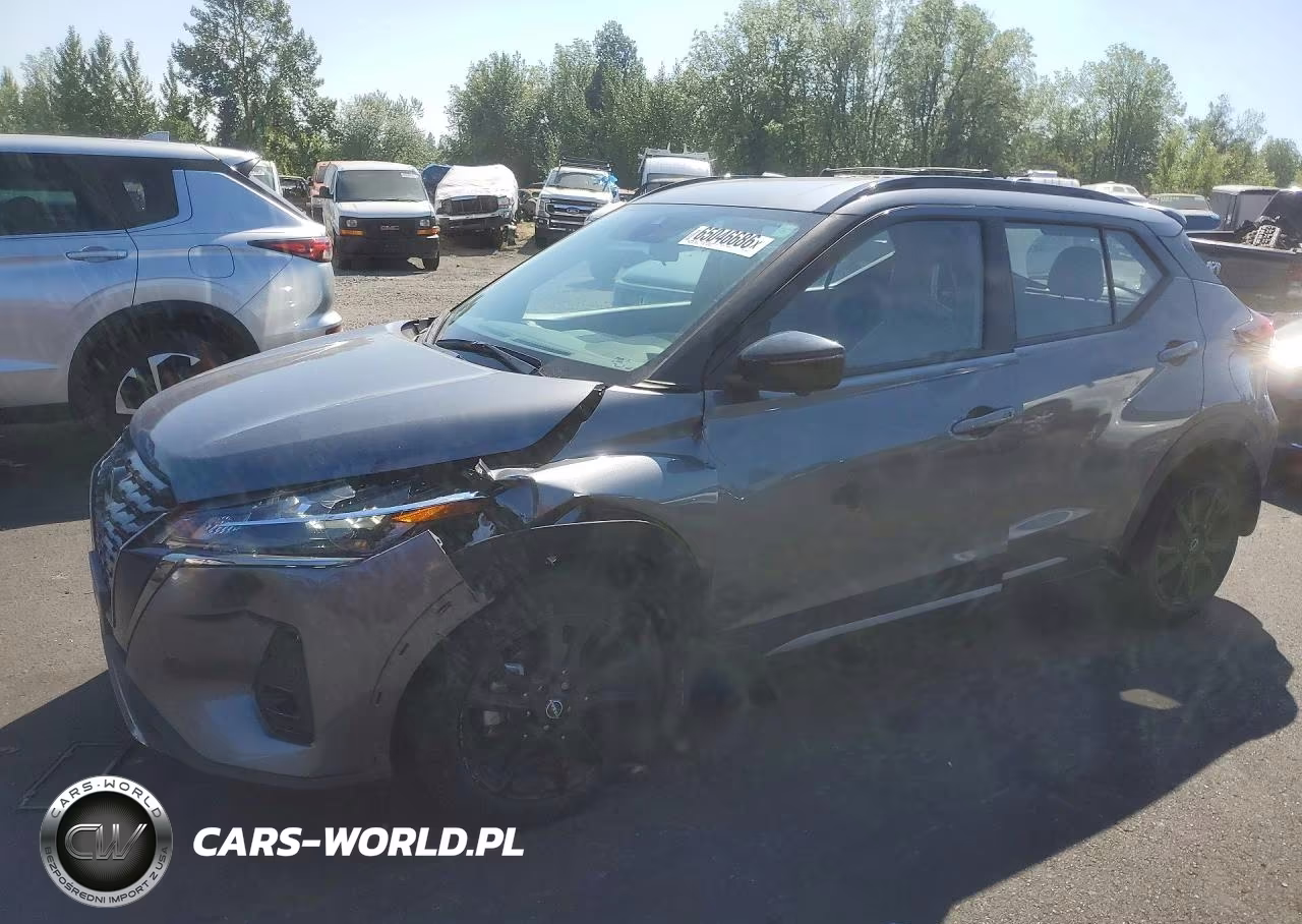 2022 Nissan Kicks Sr – zdjęcie 1 z 12