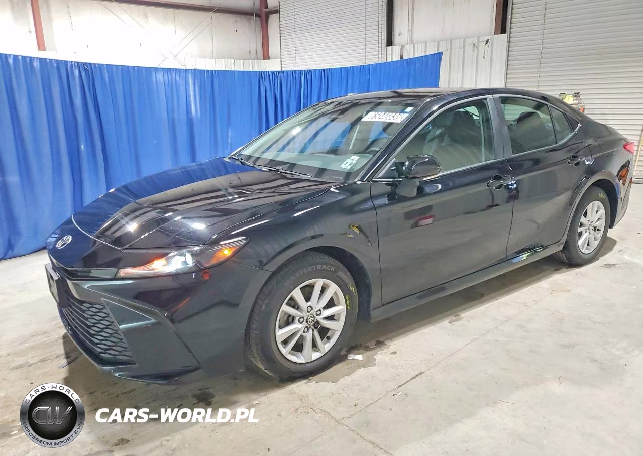 2026 Toyota Camry Le – zdjęcie 1 z 12