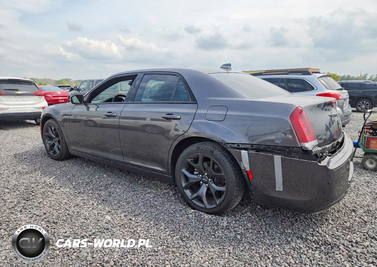 2023 Chrysler 300 S VIN:2C3CCABG0PH637050 - 2