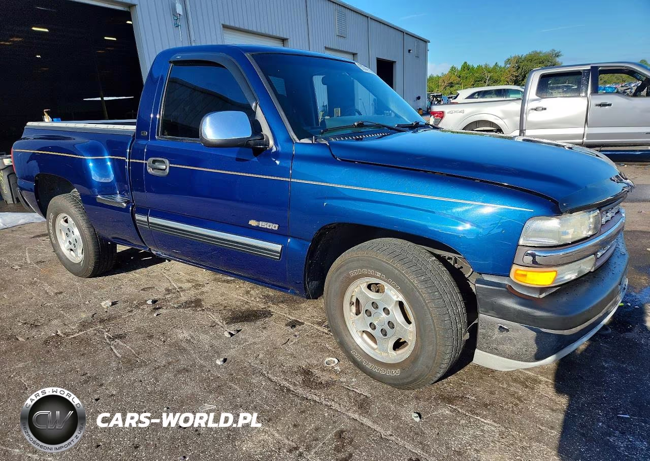 2000 Chevrolet Silverado C1500 VIN:1GCEC14VXYZ268005 - 4