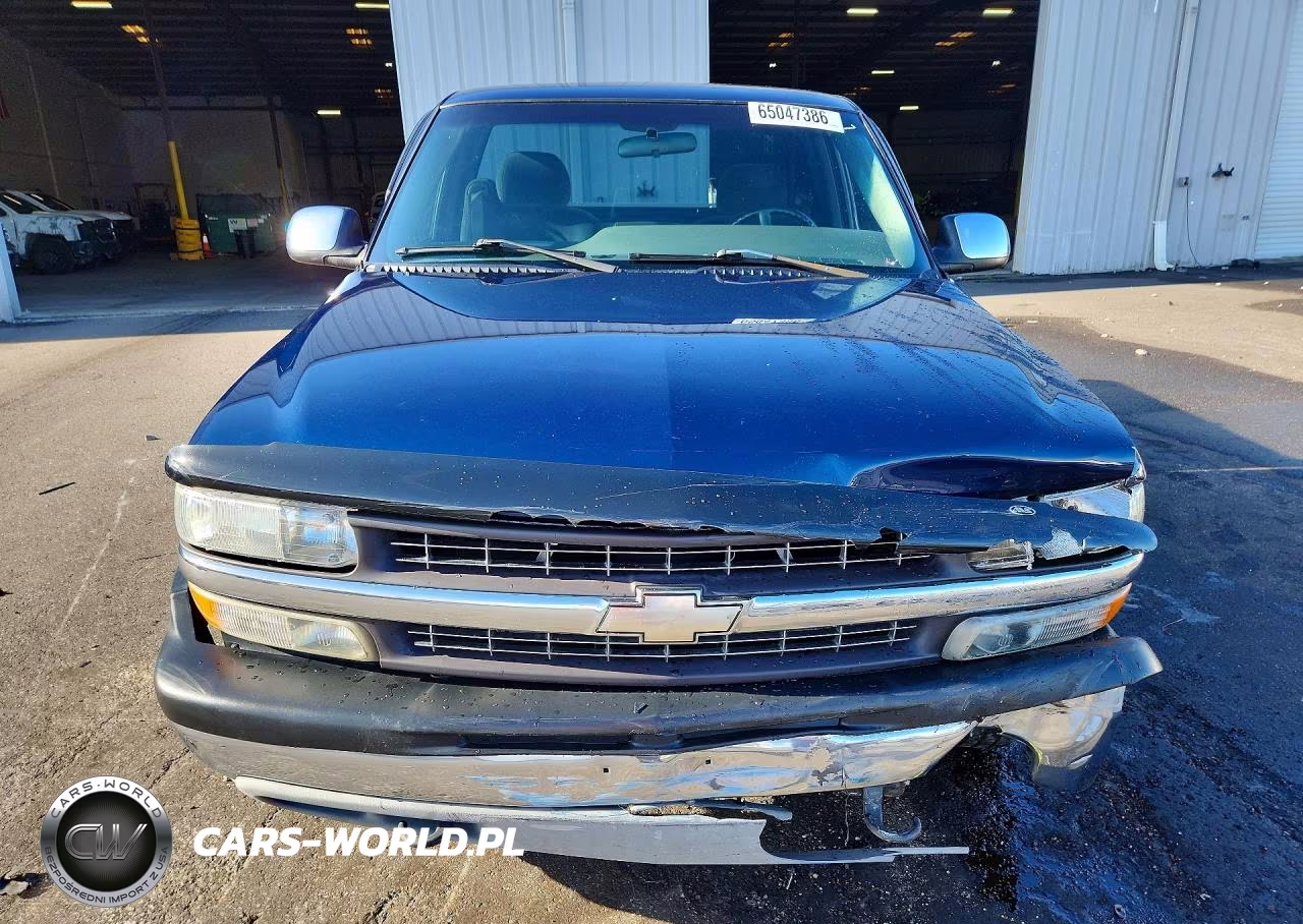 2000 Chevrolet Silverado C1500 VIN:1GCEC14VXYZ268005 - 5