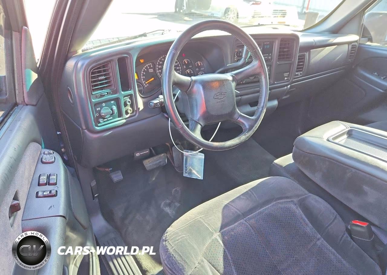 2000 Chevrolet Silverado C1500 VIN:1GCEC14VXYZ268005 - 8