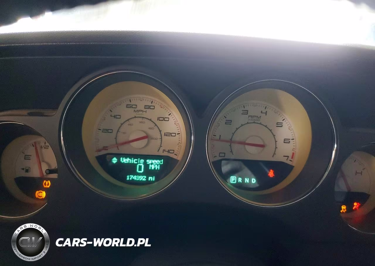 2012 Dodge Challenger Sxt VIN:2C3CDYAG0CH135446 - 9