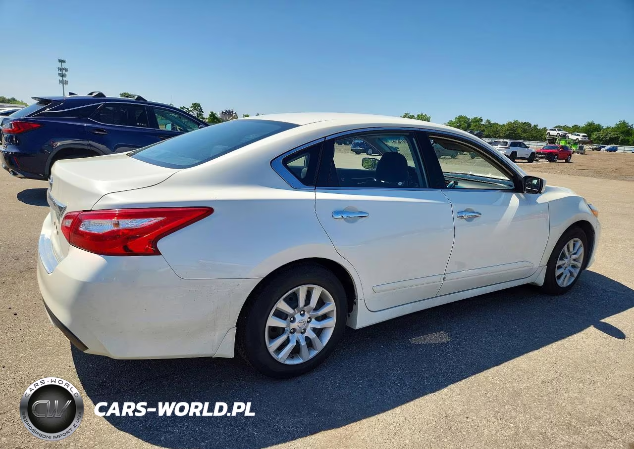 2017 Nissan Altima 2.5 S VIN:1N4AL3AP7HC205548 - 3