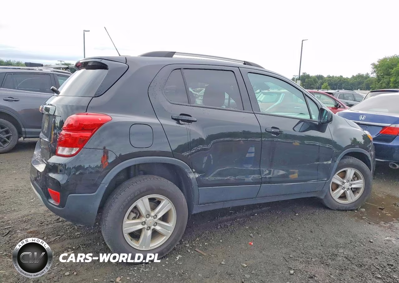 2022 Chevrolet Trax 1Lt VIN:KL7CJPSM4NB565024 - 3